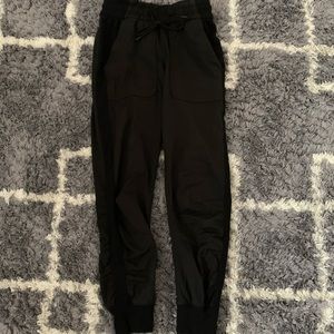 Lululemon pants